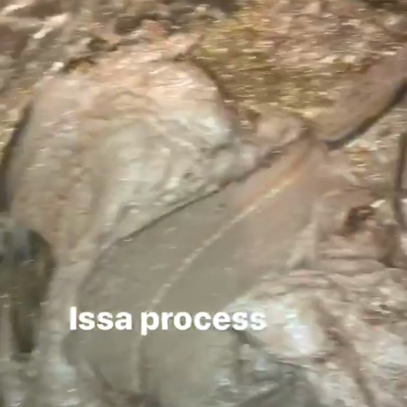 ALL NATURAL SHIMMER BODY BUTTER - Picture 2 of 2